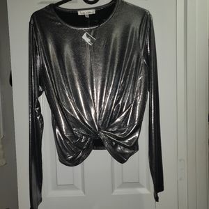 Long sleeves crop top